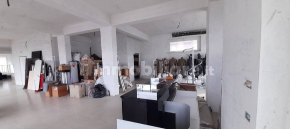 1-Zimmer Gewerbliche Immobilie in L'Aquila, Italy, Nr. 136445 37