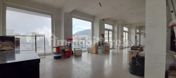 1-Zimmer Gewerbliche Immobilie in L'Aquila, Italy, Nr. 136445 17