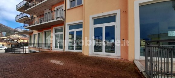 1-Zimmer Gewerbliche Immobilie in L'Aquila, Italy, Nr. 136445 50