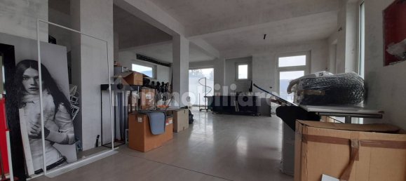 1-Zimmer Gewerbliche Immobilie in L'Aquila, Italy, Nr. 136445 30