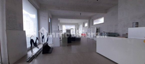 1-Zimmer Gewerbliche Immobilie in L'Aquila, Italy, Nr. 136445 19