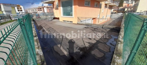 1-Zimmer Gewerbliche Immobilie in L'Aquila, Italy, Nr. 136445 46