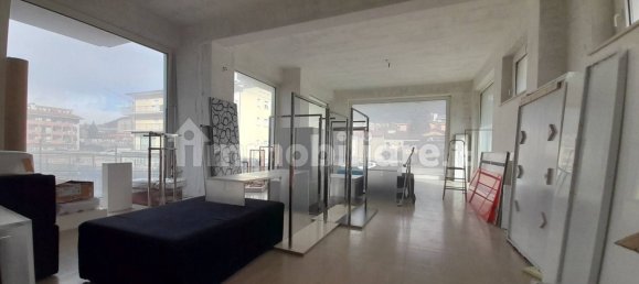 1-Zimmer Gewerbliche Immobilie in L'Aquila, Italy, Nr. 136445 24