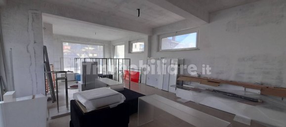 1-Zimmer Gewerbliche Immobilie in L'Aquila, Italy, Nr. 136445 26