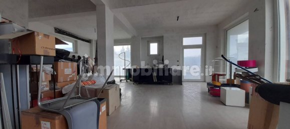 1-Zimmer Gewerbliche Immobilie in L'Aquila, Italy, Nr. 136445 40