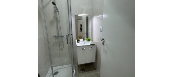 3 bedrooms Apartment in Lisbon, Portugal No. 157806 5