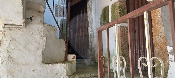 2 bedrooms Castles in Santa Marta de Penaguiao, Portugal No. 171573 13