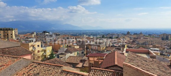 Apartamento de 2 dormitorios en Velletri, Italy No. 46872 38