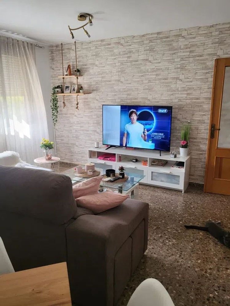 3 chambres Appartement à Xirivella, Spain No. 281324