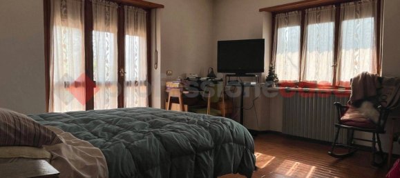 Villa de 6 dormitorios en Prarostino, Italy No. 338336 10