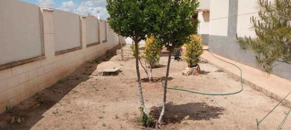 4 bedrooms House in Cuenca, Spain No. 183069 2