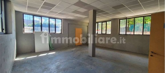 2 bedrooms House in Cardano al Campo, Italy No. 351643 10