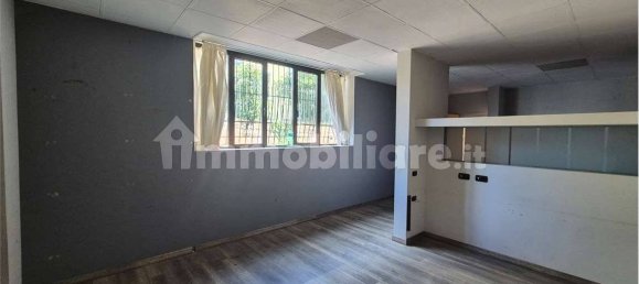 2 bedrooms House in Cardano al Campo, Italy No. 351643 8