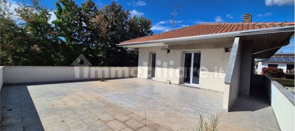 2 bedrooms House in Cardano al Campo, Italy No. 351643 26