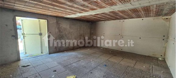 2 bedrooms House in Cardano al Campo, Italy No. 351643 7