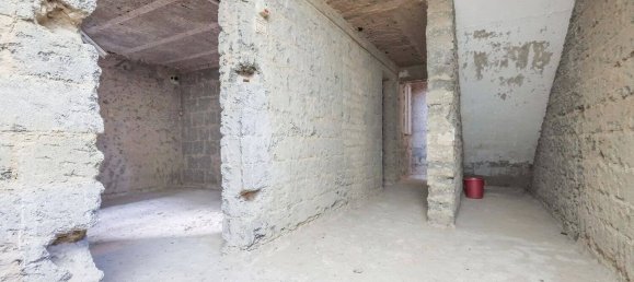 3-salle Terrain à Mulheim an der Ruhr, Germany No. 32993 46