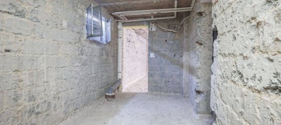 3-salle Terrain à Mulheim an der Ruhr, Germany No. 32993 45