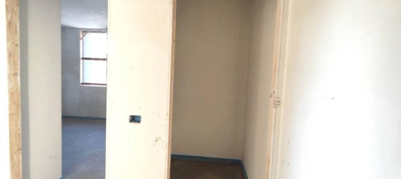 4 rooms Apartment in Bareggio, Italy No. 28866 37