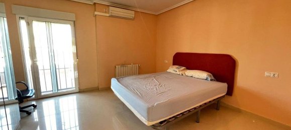 6 bedrooms House in Torrevieja, Spain No. 183690 3