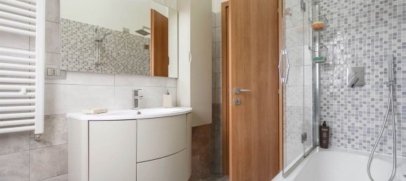 3 rooms Apartment in Vimercate, Italy No. 228147 76