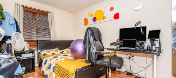 Квартира с 2 спальнями в Грейвсенд, Великобритания № 10958 2