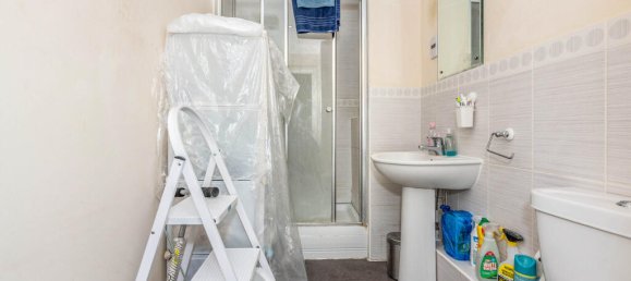 Квартира с 2 спальнями в Грейвсенд, Великобритания № 10958 9