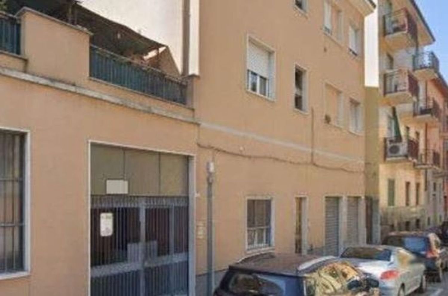 Apartamento de 2 habitaciónes en Sesto San Giovanni, Italy No. 128699