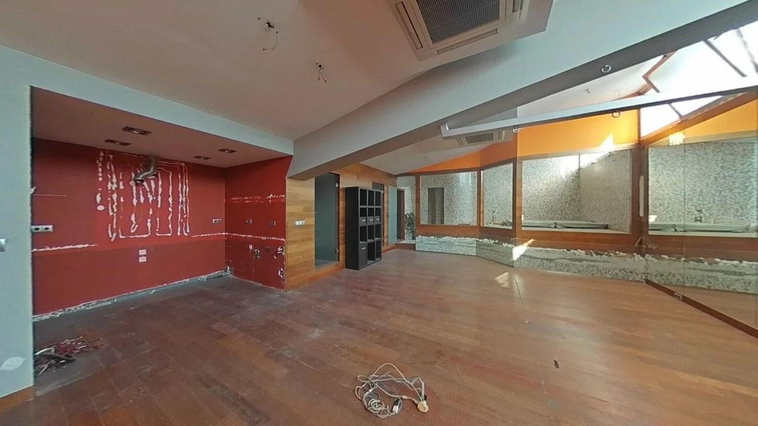 Almacén en Alcorcón, Spain 430 m² No. 272674