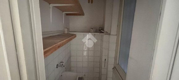 5 rooms Apartment in Genoa, Italy No. 271196 37