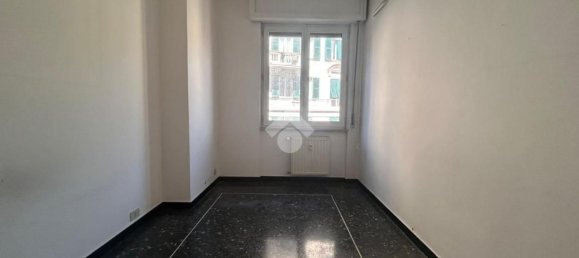 5 rooms Apartment in Genoa, Italy No. 271196 23