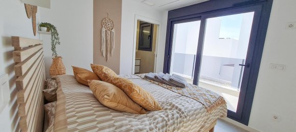 3 bedrooms Villa in San Pedro del Pinatar, Spain No. 16646 14