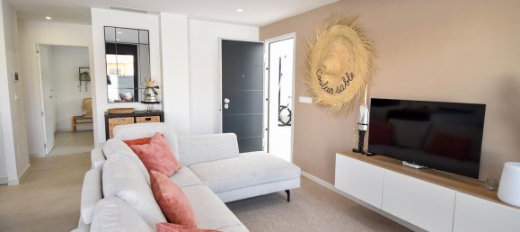 3 bedrooms Villa in San Pedro del Pinatar, Spain No. 16646 6