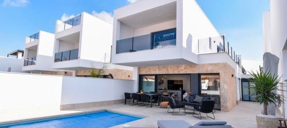3 bedrooms Villa in San Pedro del Pinatar, Spain No. 16646 3