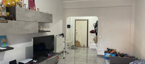 3 rooms Apartment in Rome, Italy No. 262154 6