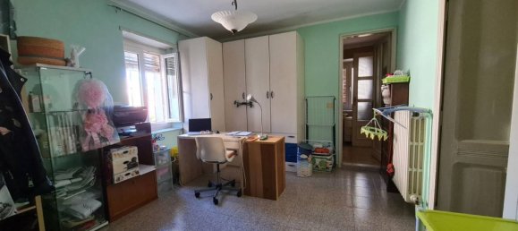 2 bedrooms House in Gassino Torinese, Italy No. 70054 19