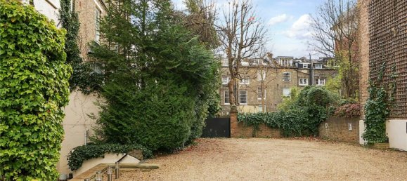 2 bedrooms Apartment in London, United Kingdom No. 12186 11