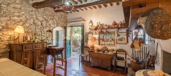 6 bedrooms House in San Giuliano Terme, Italy No. 57732 11