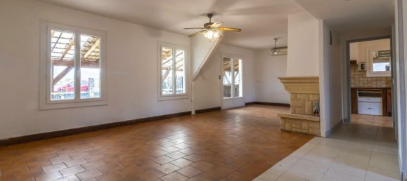 4 bedrooms House in Gievres, France No. 349745 4