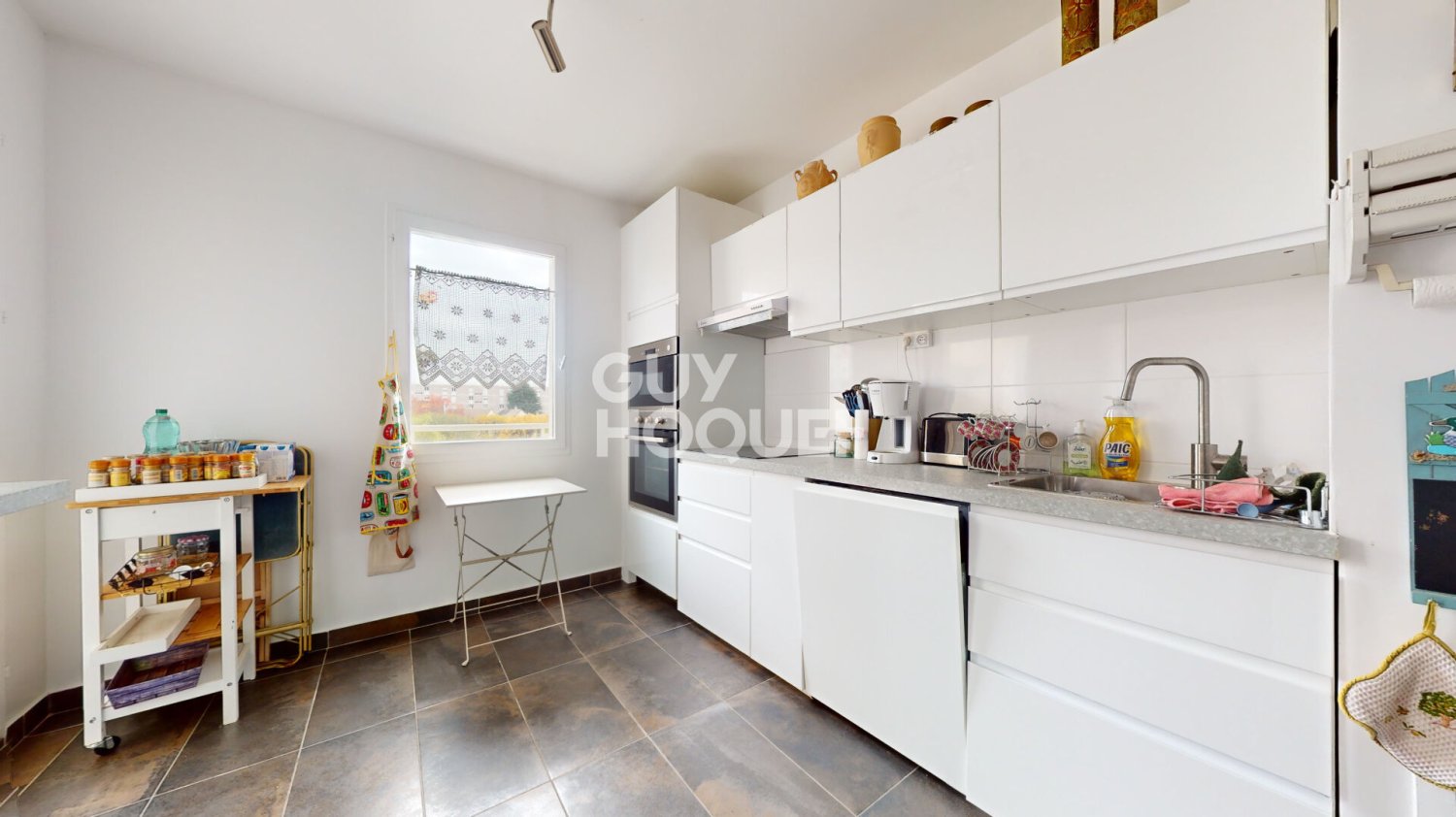 2 Schlafzimmer Wohnung in Eaubonne, France, Nr. 167112