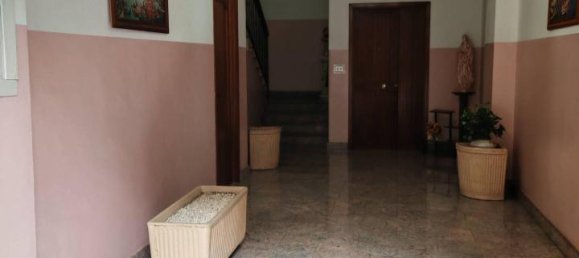 Квартира с 4 комнатами в Патерно, Италия № 165917 2