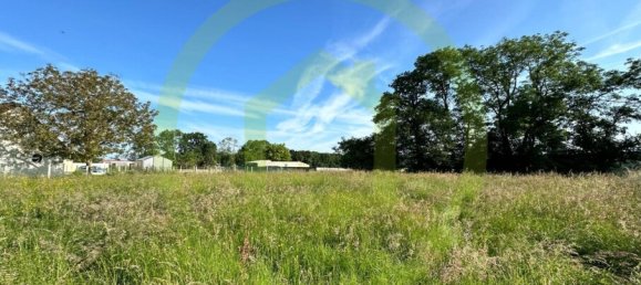 Terreno em Fontaine-Simon, France 1335 m² N.º 107072 2