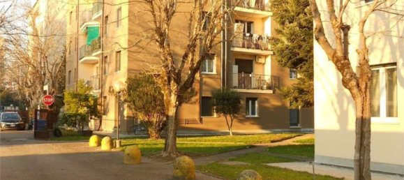Apartamento de 4 habitaciónes en Barlassina, Italy No. 25604 2