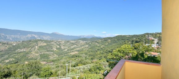 4 bedrooms House in Ogliastro Cilento, Italy No. 379060 9