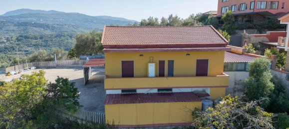 4 bedrooms House in Ogliastro Cilento, Italy No. 379060 7