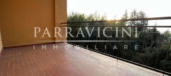 3 rooms Apartment in Albavilla, Italy No. 108728 2
