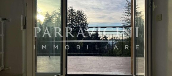 3 rooms Apartment in Albavilla, Italy No. 108728 3