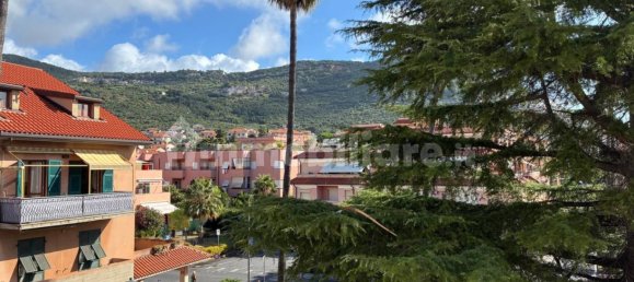 Apartamento de 2 dormitorios en Borgio Verezzi, Italy No. 337164 2
