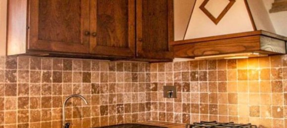 5 غرف نوم فيلا في Montalto di Castro, Italy رقم 91081 9