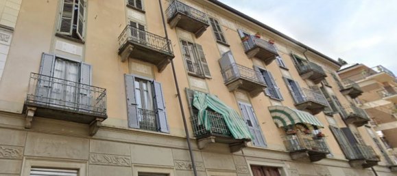 3 rooms Apartment in Turin, Italy No. 50564 2