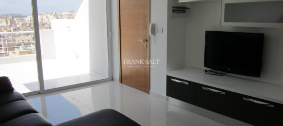 2 غرف نوم بانتهاوس في Sliema, Malta رقم 8486 6